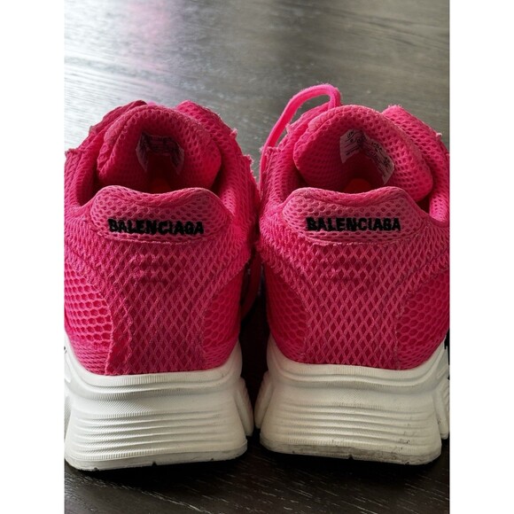 Size 9 - Balenciaga Phantom Sneaker Hot Pink Mesh Logo Excellent  Condition - Picture 5 of 8